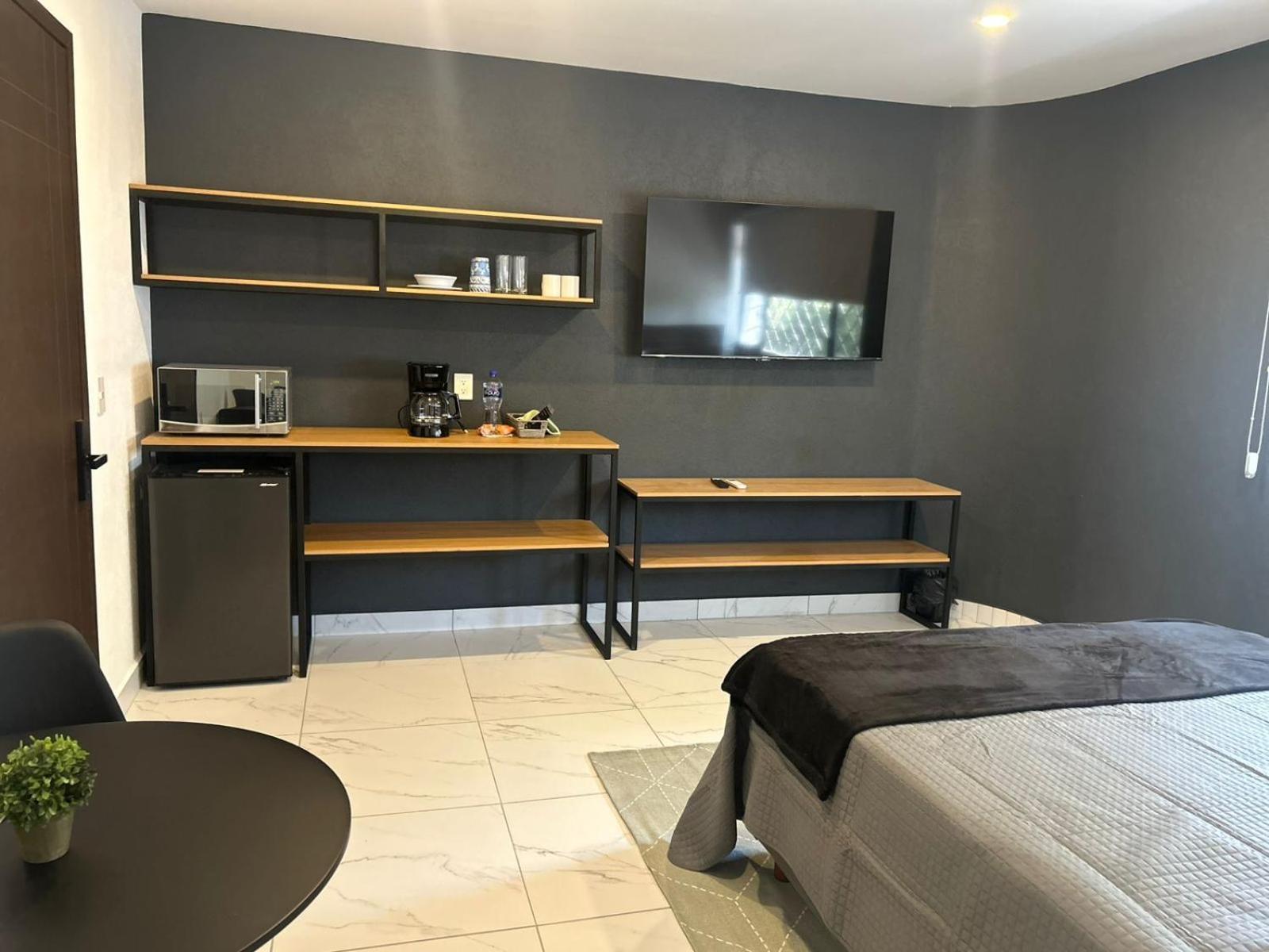 Vidrio Suites Col Americana Guadalajara Extérieur photo